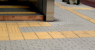Тактильная плитка ПВХ в Черняховске - купить от 734 руб. в ТротуарнаяПлитка
