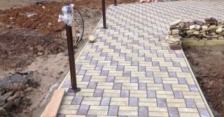 Укладка тротуарной плитки под ключ в Черняховске в октябре