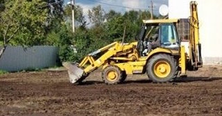 Выравнивание рельефа в Черняховске в октябре